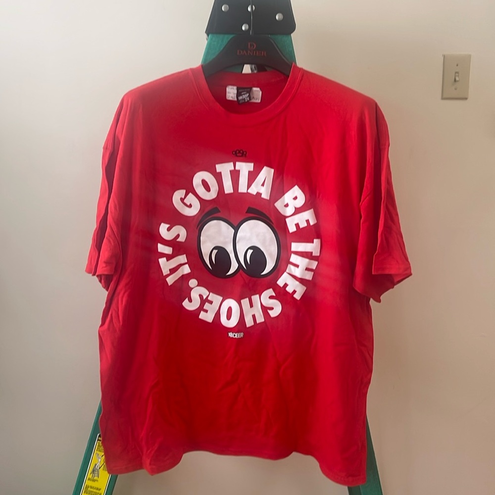 10. Deep Men’s T-shirt “ It’s Gotta be the shoes” size 2XL